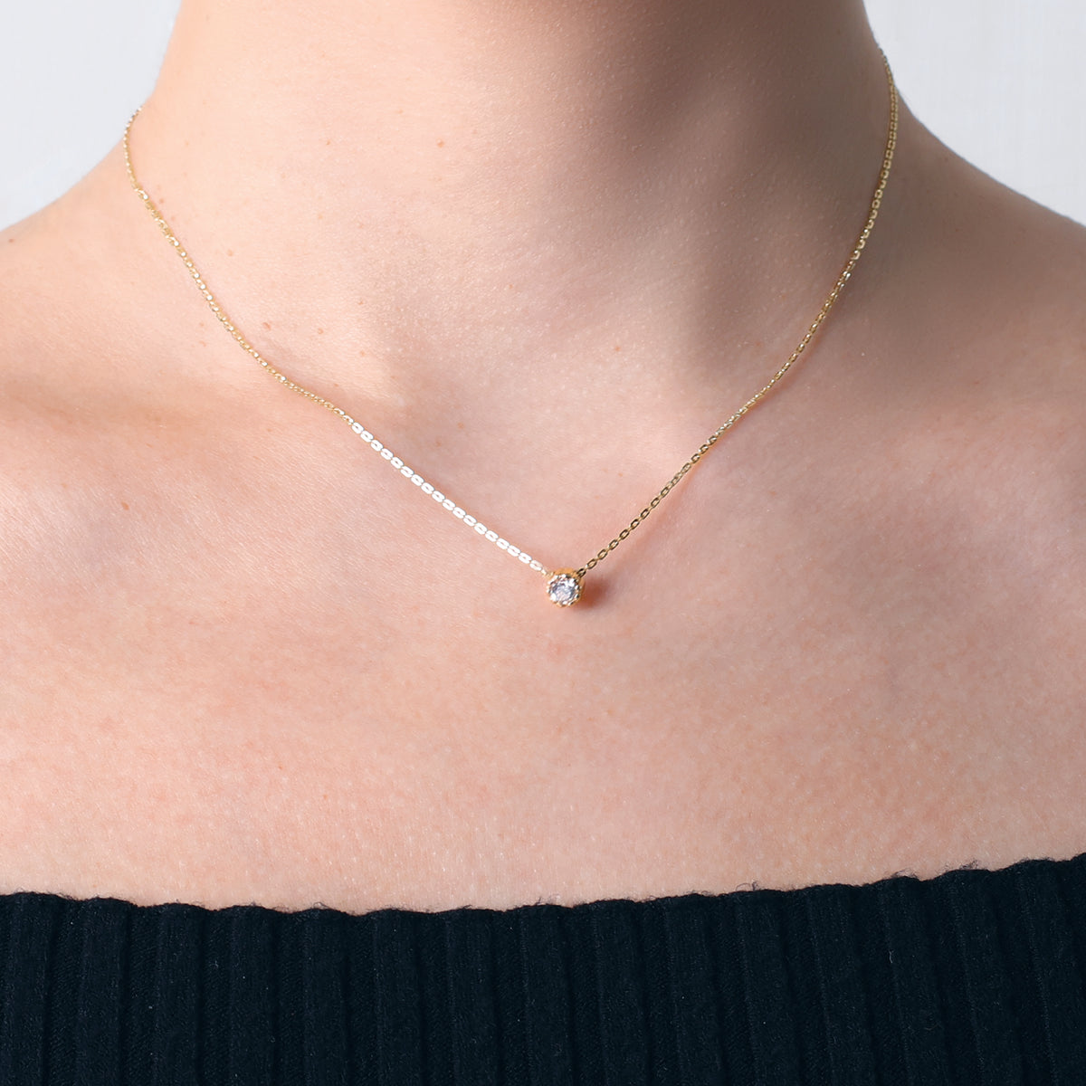 Leccornie Yellow Gold Necklace